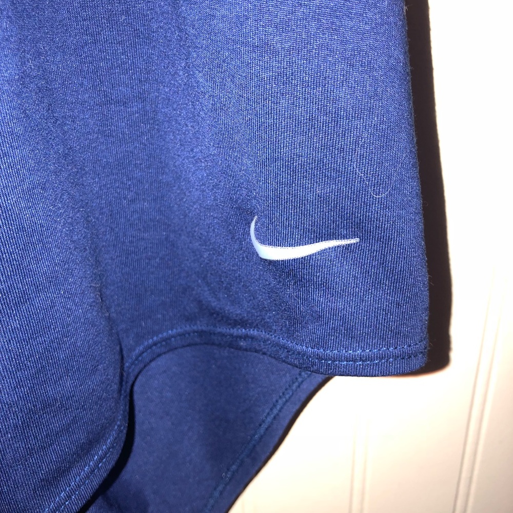Nike tank! - Picture 2 of 5